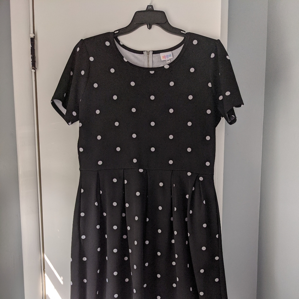 LuLaRoe Amelia Dress Size 2xl Black and White